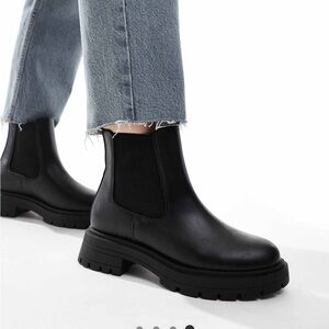 ASOS 9 Wide Women's Black Ankle Boots